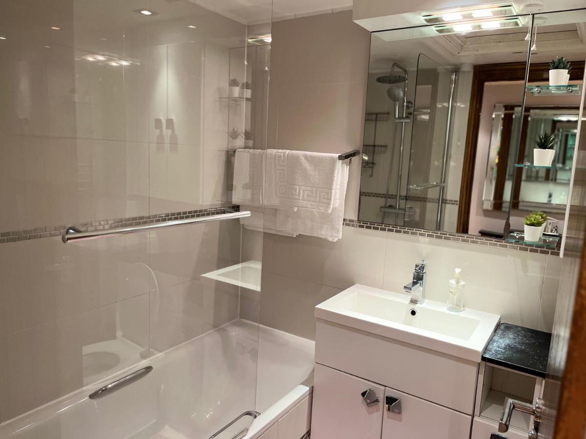 Stunning 1 Bedroom In Stunning Location - Mayfair Area London Exterior foto